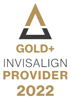 Invisalign Gold Plus Provider 2022 badge, recognising a growing number of clear aligner cases treated at our clinic